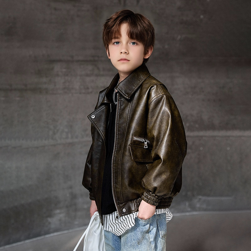 Boys Dark Green Waterproof Win - đánh giá và giá Streetwear Brand Photography