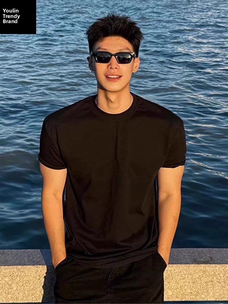 Cleanfit Black Slim Fit Men's  - đánh giá và giá Streetwear Brand Photography