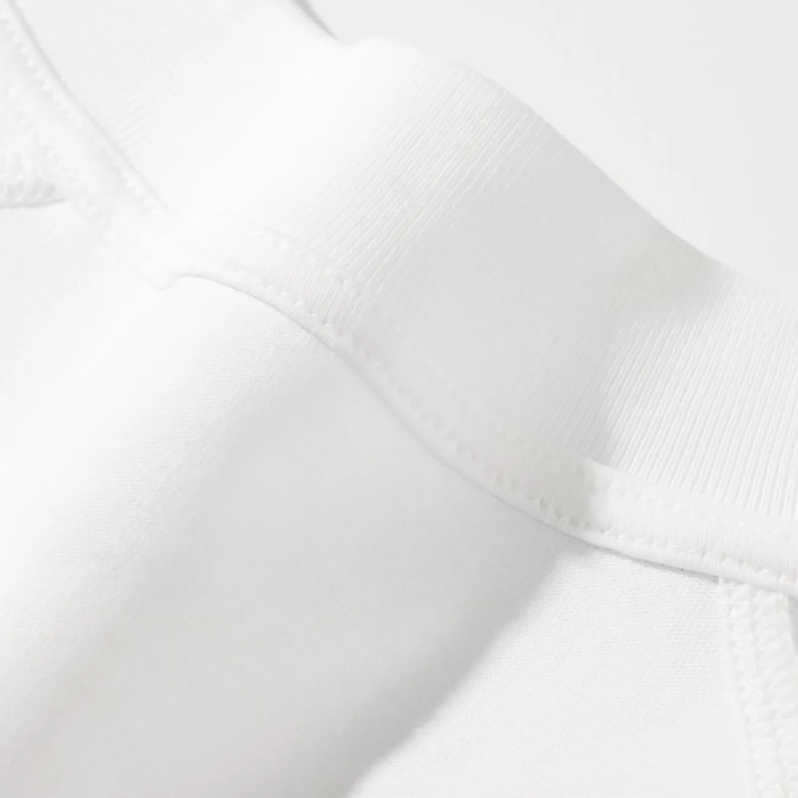 Brand new and unopened Naoya I - đánh giá và giá Streetwear Brand Marketing