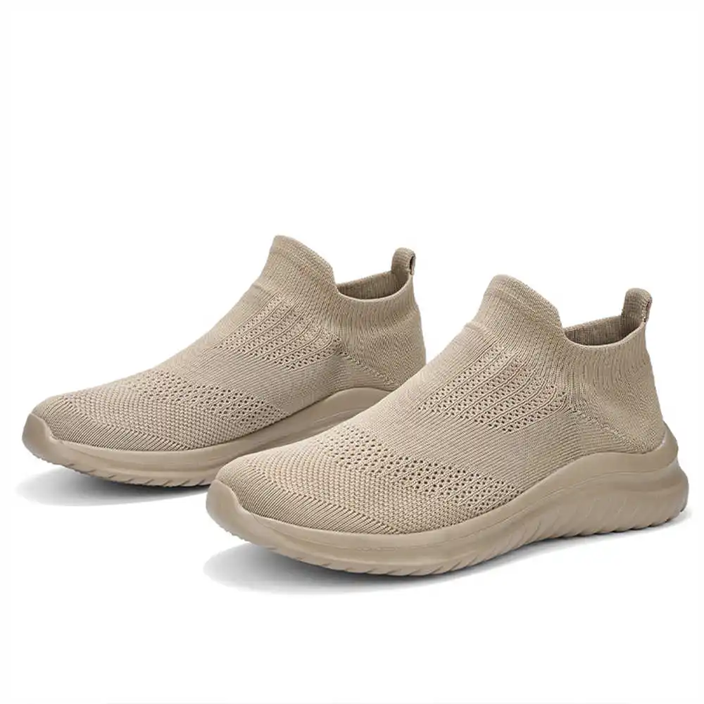 Beige Soft New Novelty Tennis  - đánh giá và giá Streetwear Brand Italy