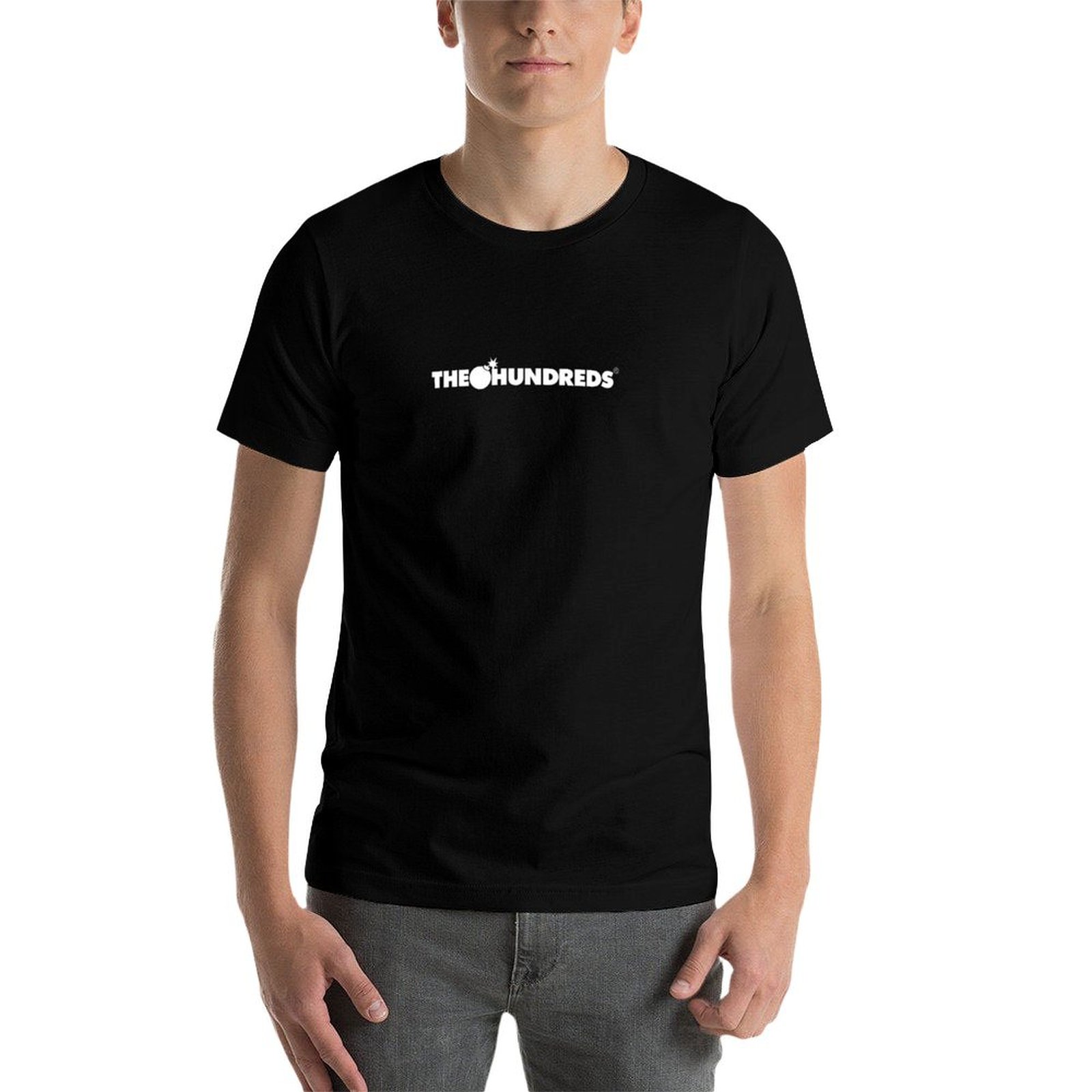 A community-based streetwear T - đánh giá và giá Streetwear Brand Essentials