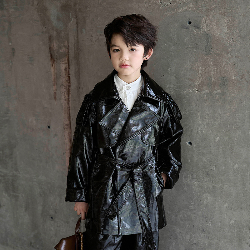 Boys Girls Wine Red Black Moto - đánh giá và giá Streetwear Brand Photography
